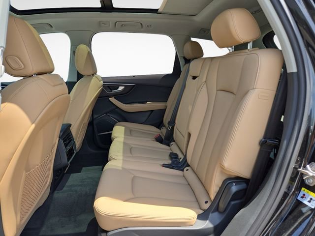 New 2026 Audi Q7 3.0T Premium Plus AWD/4WD image 12