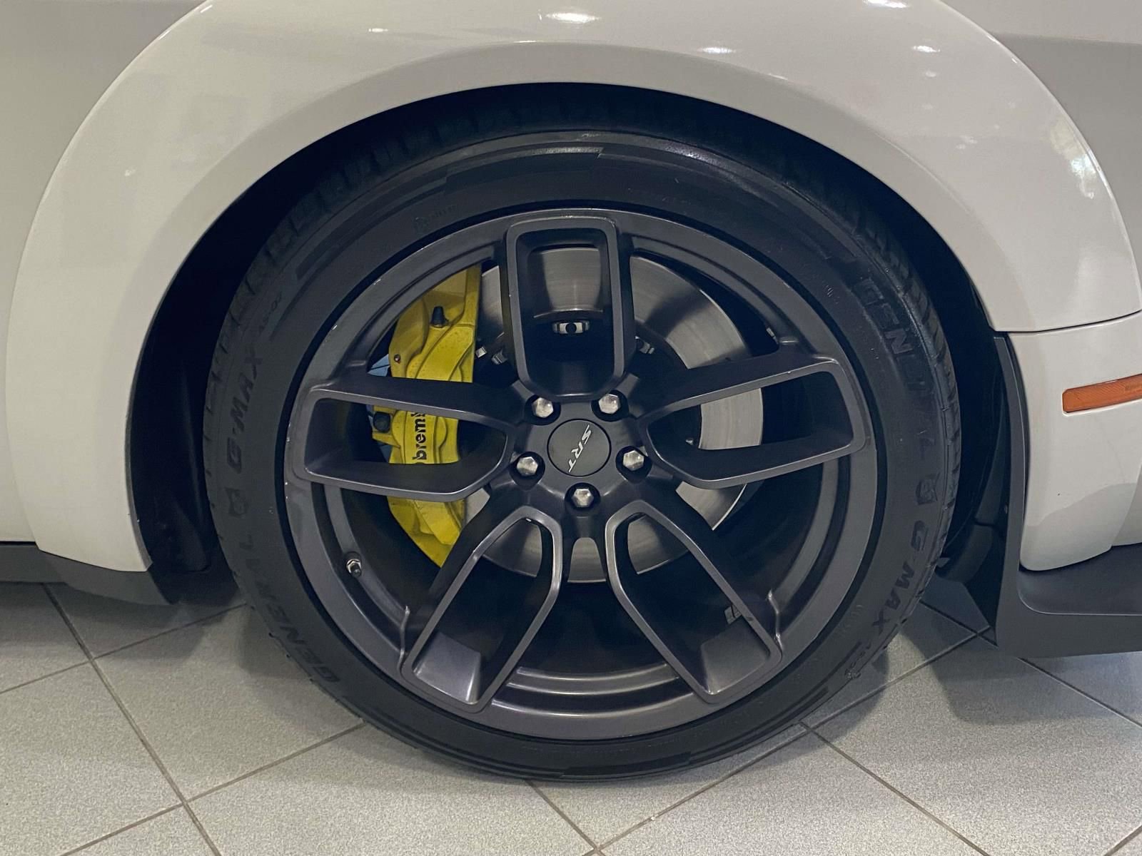 Used 2019 Dodge Challenger SRT Hellcat Redeye image 9