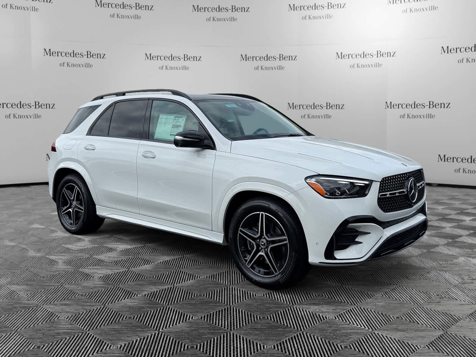 New 2026 Mercedes-Benz GLE 450e 4MATIC image 7