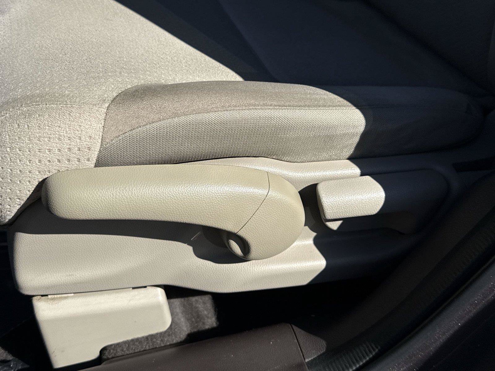Used 2014 Honda CR-V EX image 15