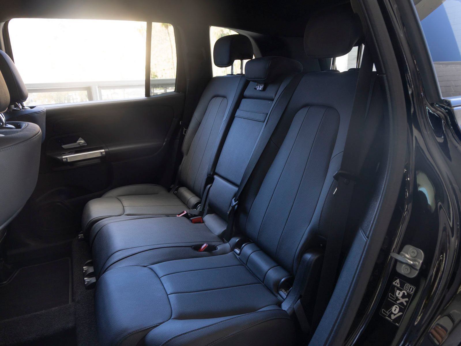 Used 2025 Mercedes-Benz GLB 250 image 19
