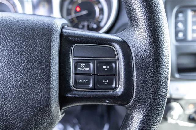 Used 2020 Dodge Journey SE image 14