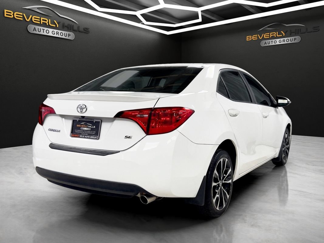 Used 2018 Toyota Corolla SE FWD image 5