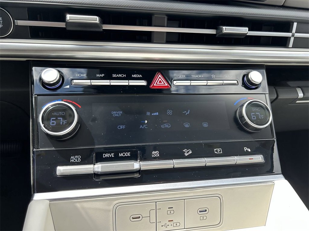 New 2026 Hyundai Santa Fe SE image 24