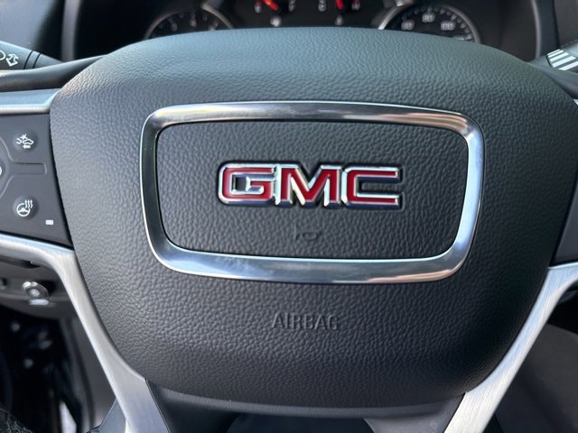 Used 2024 GMC Terrain SLT image 14