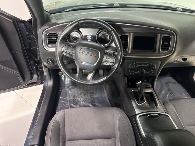 Used 2019 Dodge Charger SXT image 17