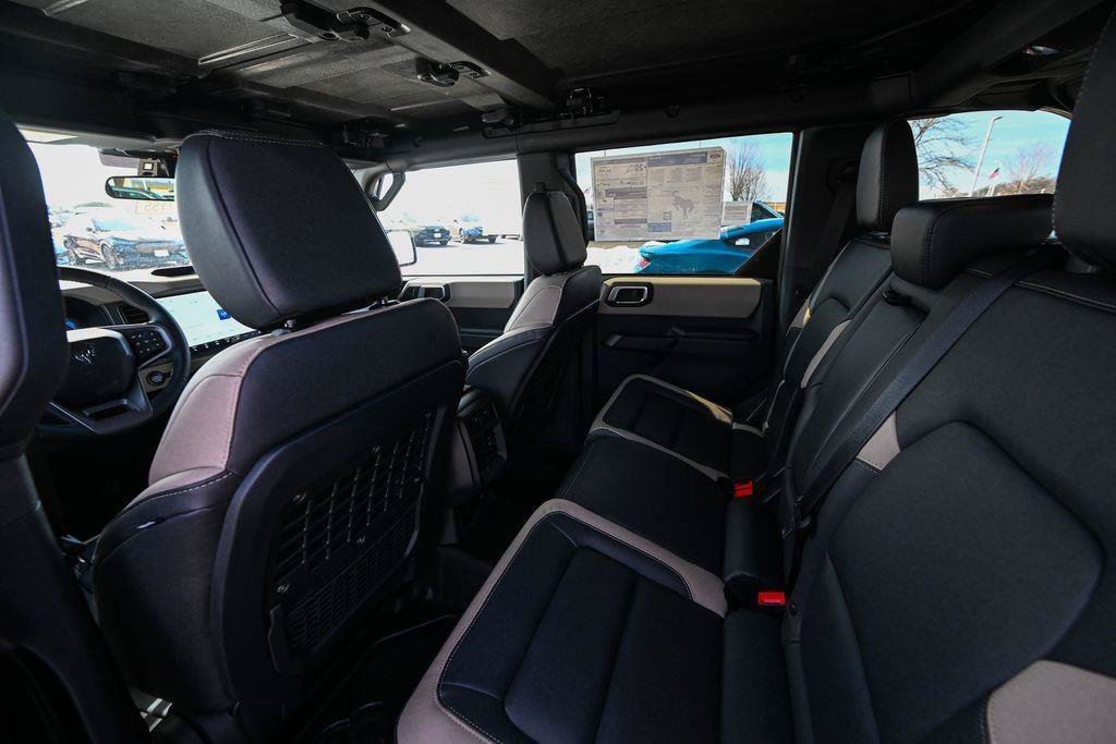 New 2026 Ford Bronco Big Bend w/ Black Diamond Package AWD/4WD image 17