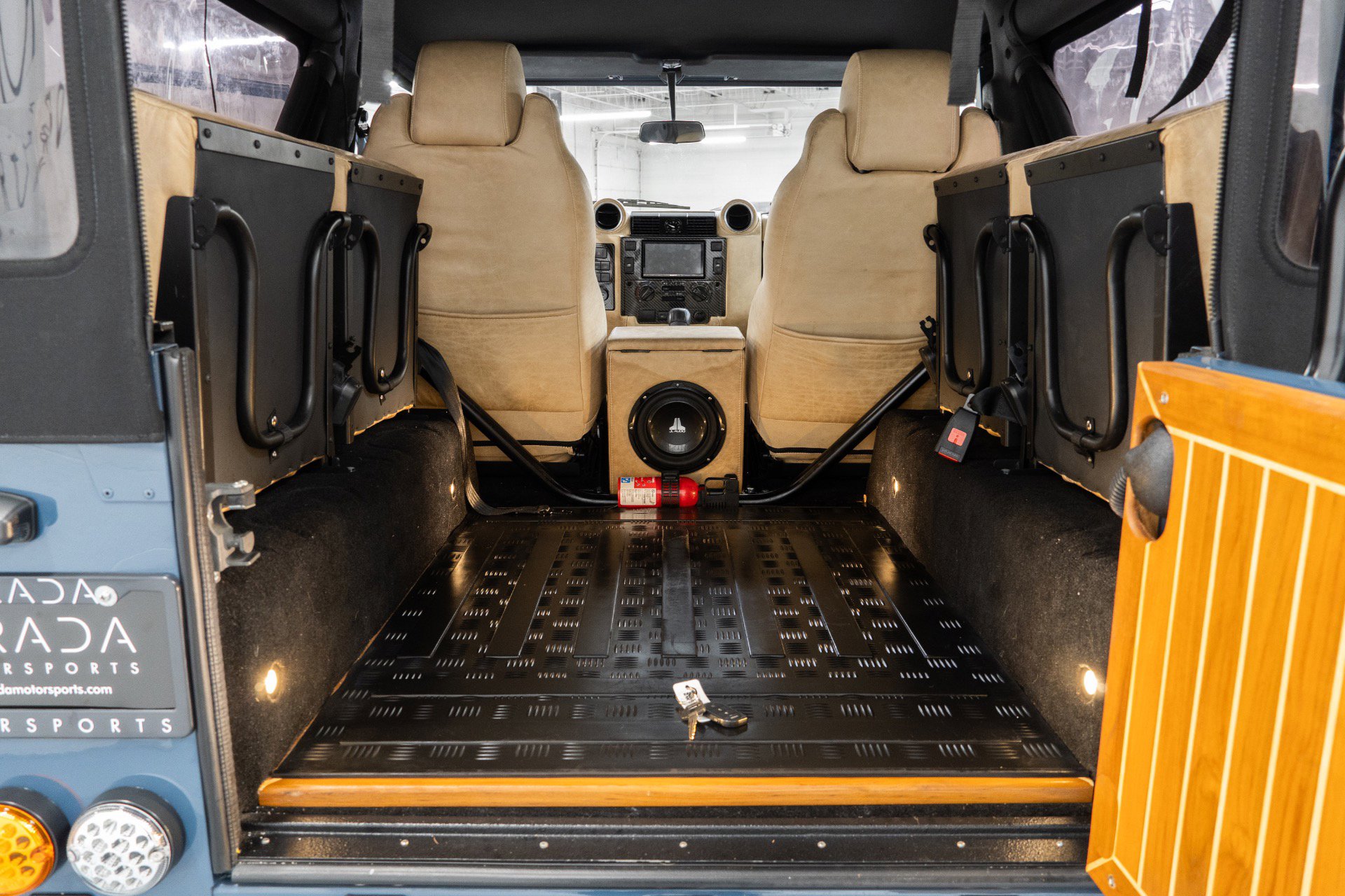 Used 1997 Land Rover Defender 90 image 24