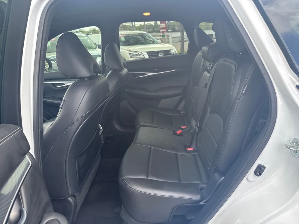 Used 2023 INFINITI QX50 Sport FWD image 25