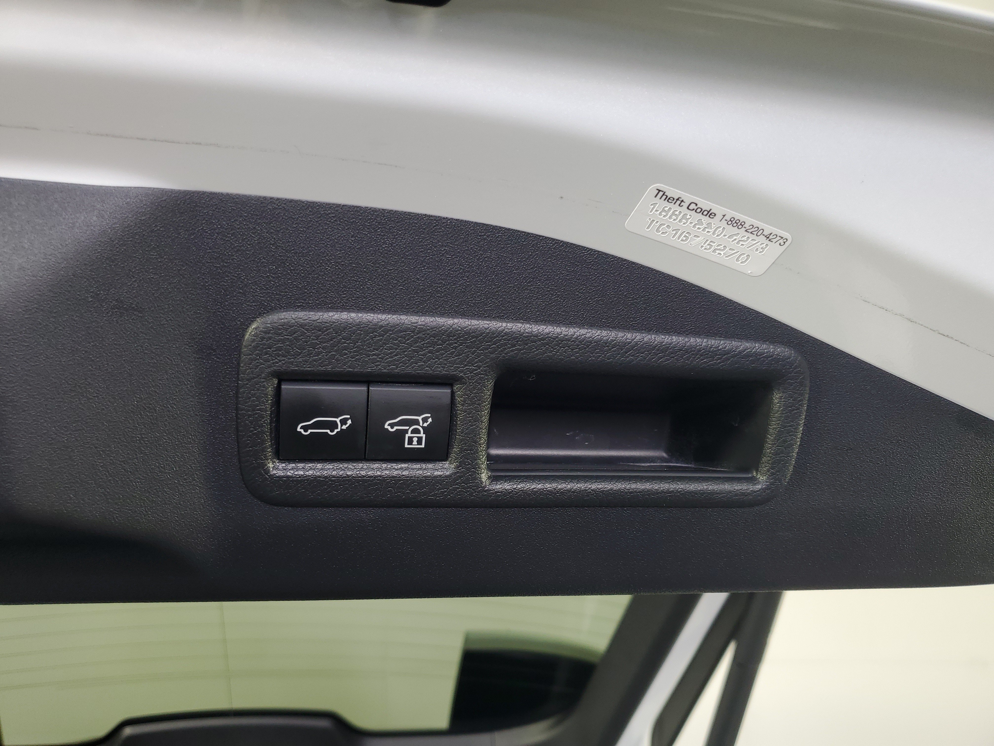 Used 2023 Subaru Solterra AWD image 31