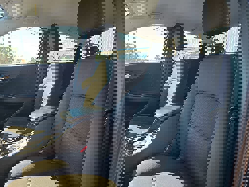 Used 2022 Chevrolet Malibu LS image 14