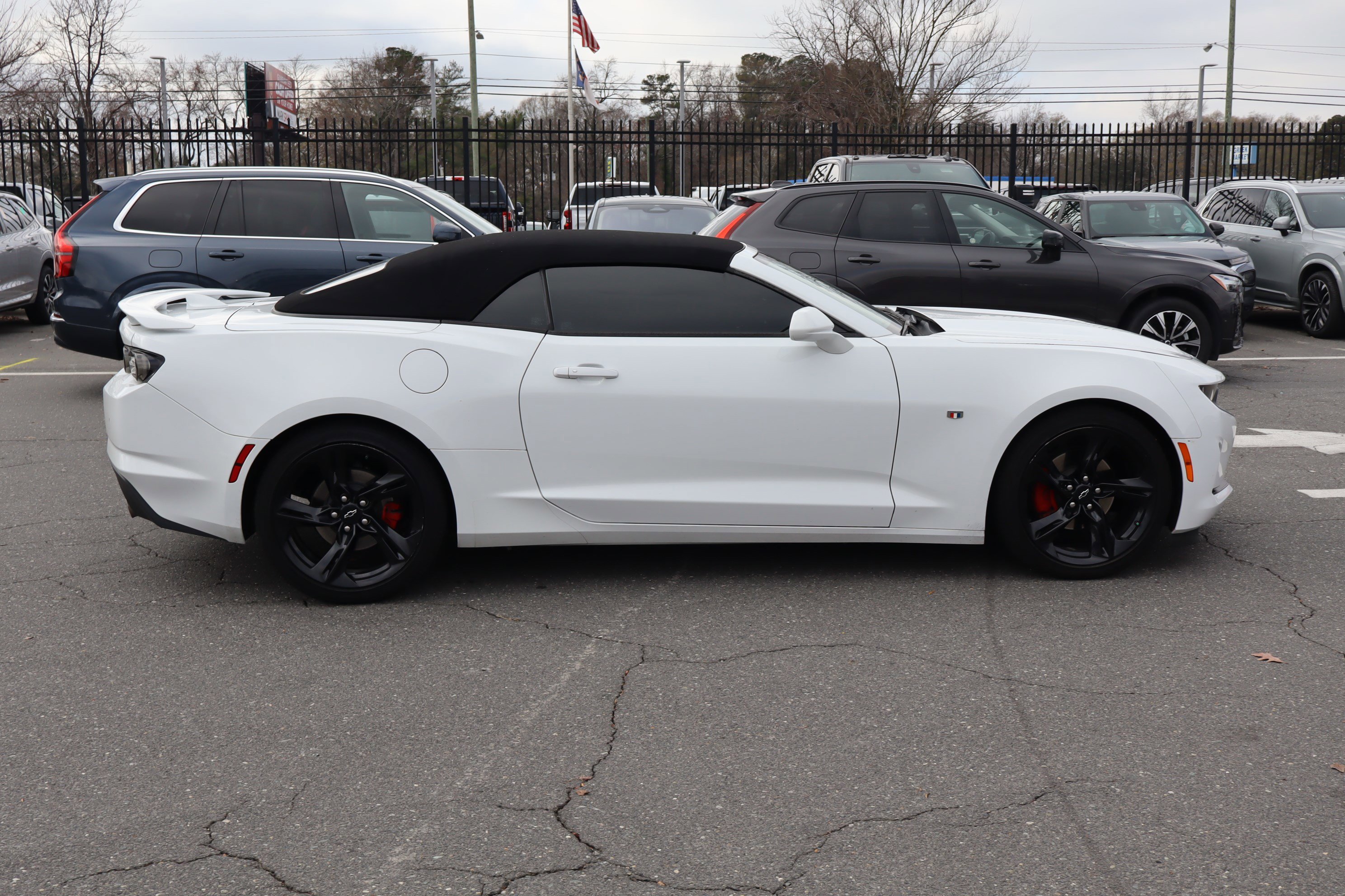 Used 2022 Chevrolet Camaro LT w/ RS Package image 11