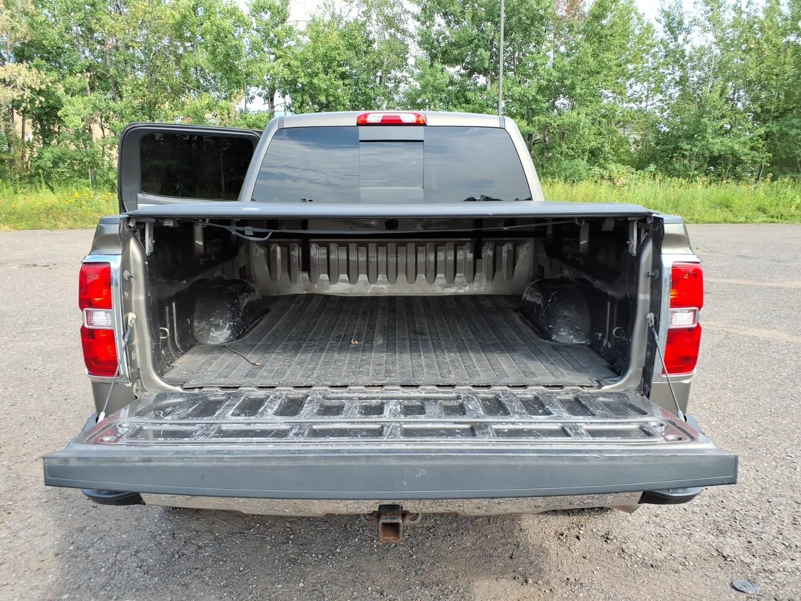 Used 2014 Chevrolet Silverado 1500 LTZ Z71 w/ LTZ Plus Package AWD/4WD image 18