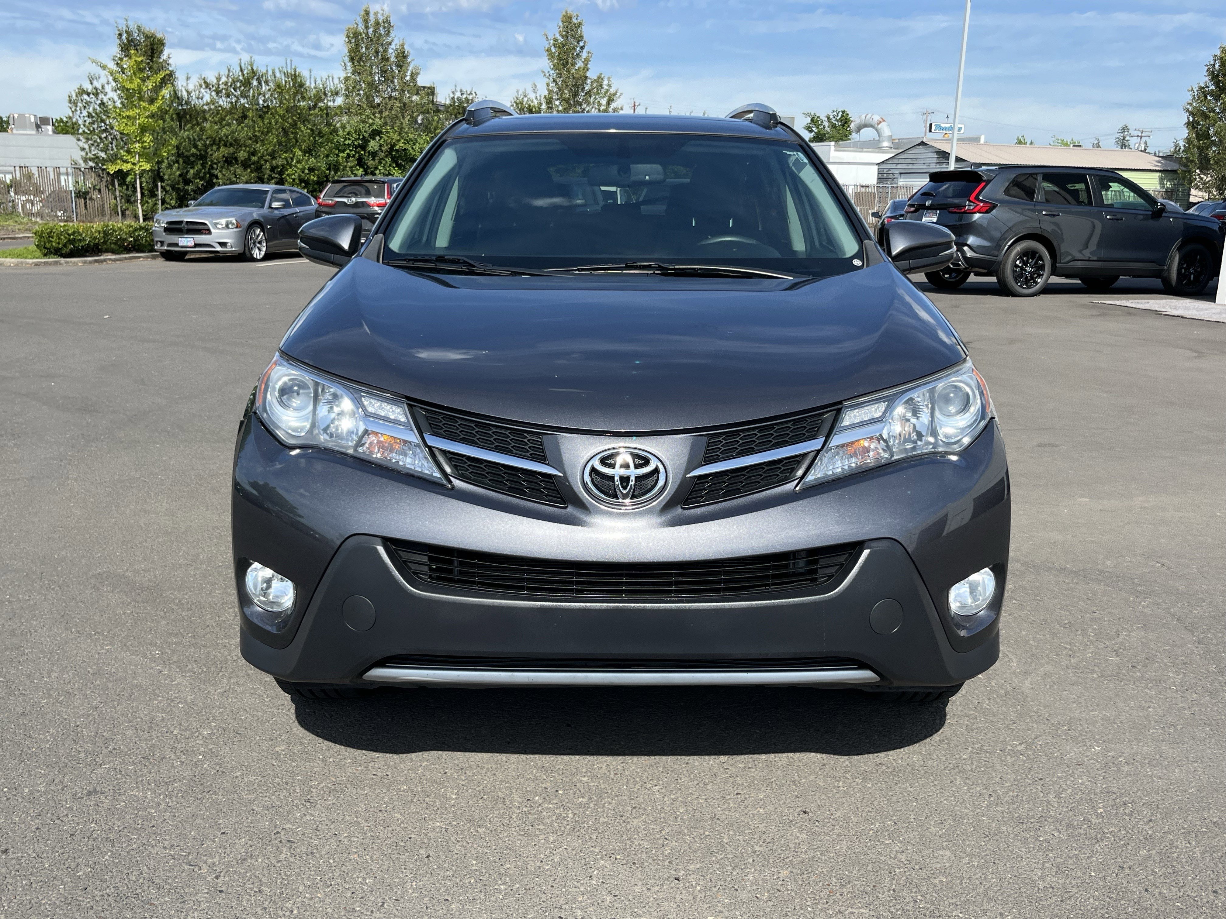 Used 2013 Toyota RAV4 Limited FWD image 6