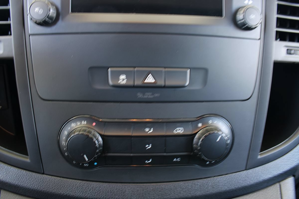 Used 2022 Mercedes-Benz Metris image 18