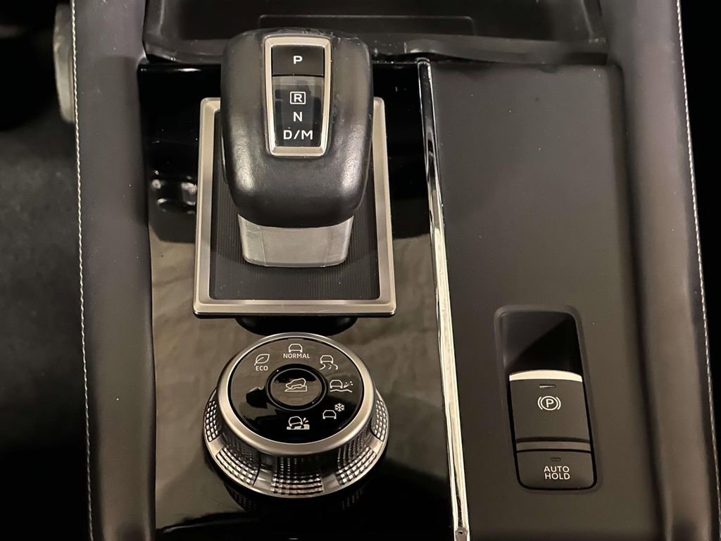 Used 2024 Mitsubishi Outlander SE image 21