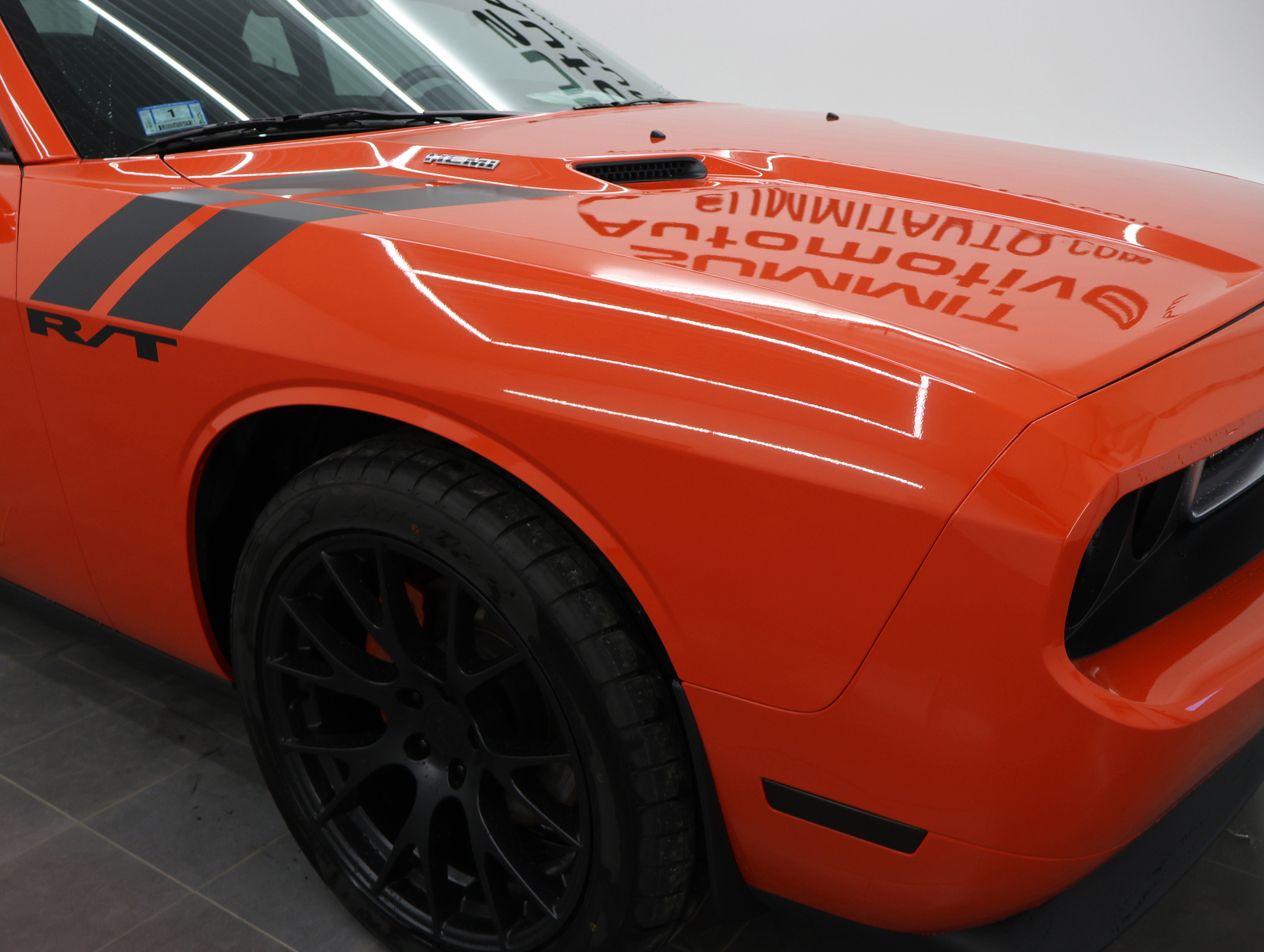 Used 2009 Dodge Challenger R/T image 21