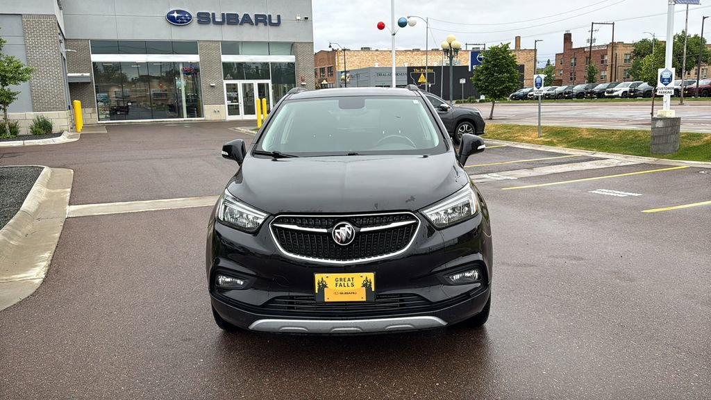 Used 2018 Buick Encore Sport Touring AWD/4WD image 2
