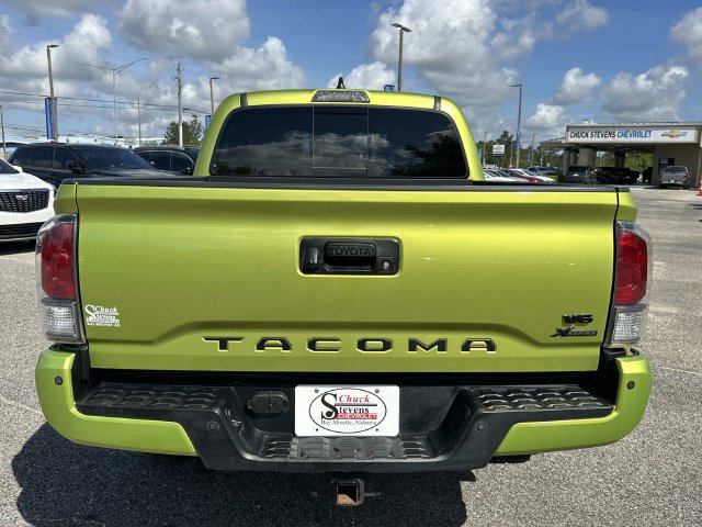 Used 2023 Toyota Tacoma TRD Off-Road w/ Technology Package AWD/4WD image 4
