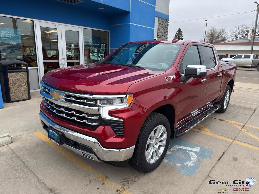 Used 2024 Chevrolet Silverado 1500 LTZ w/ LTZ Premium Package image 2