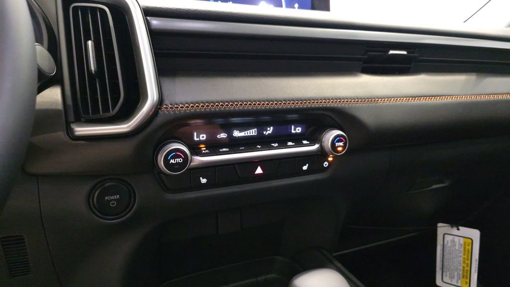 Used 2025 MAZDA CX-50 AWD 2.5 Hybrid w/ Weather Package image 24