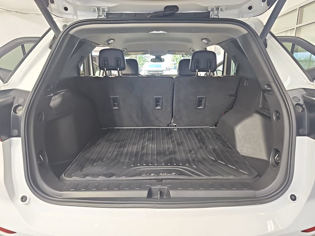 Used 2020 Chevrolet Equinox Premier FWD image 15