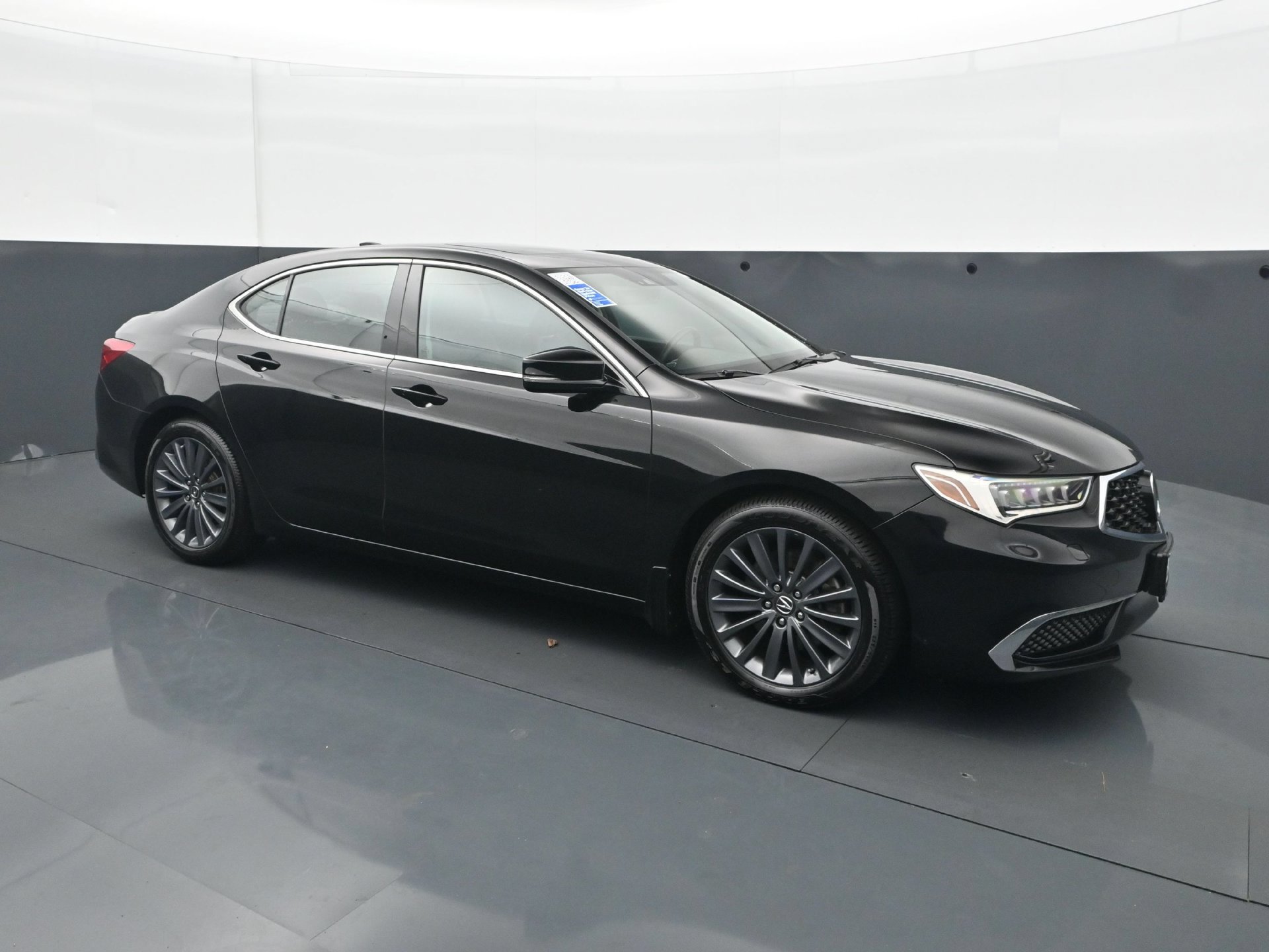 Used 2019 Acura TLX w/ Technology Package AWD/4WD image 9