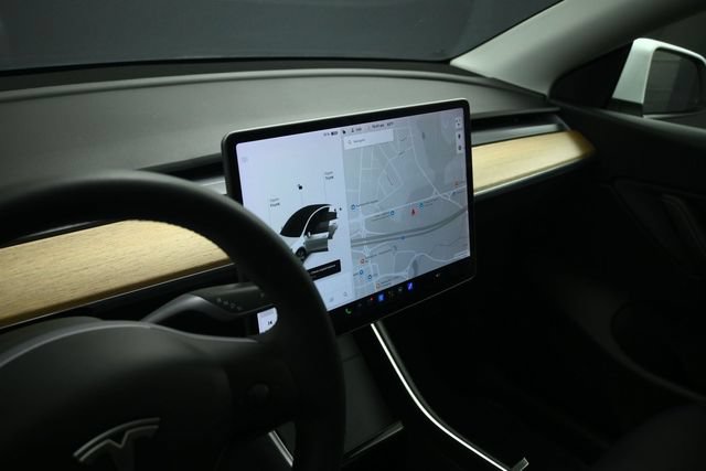 Used 2020 Tesla Model Y Long Range AWD/4WD image 52
