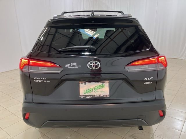 Used 2026 Toyota Corolla Cross XLE w/ Convenience Package AWD/4WD image 4