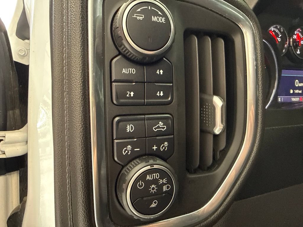 Used 2021 Chevrolet Silverado 1500 LT Trail Boss w/ Convenience Package II AWD/4WD image 23