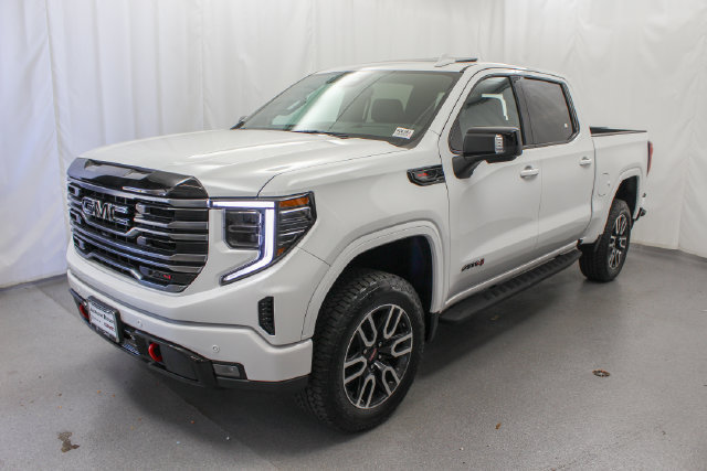 New 2026 GMC Sierra 1500 AT4 w/ AT4 Premium Package AWD/4WD image 6