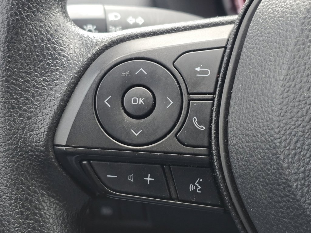 Used 2024 Toyota RAV4 XLE image 26