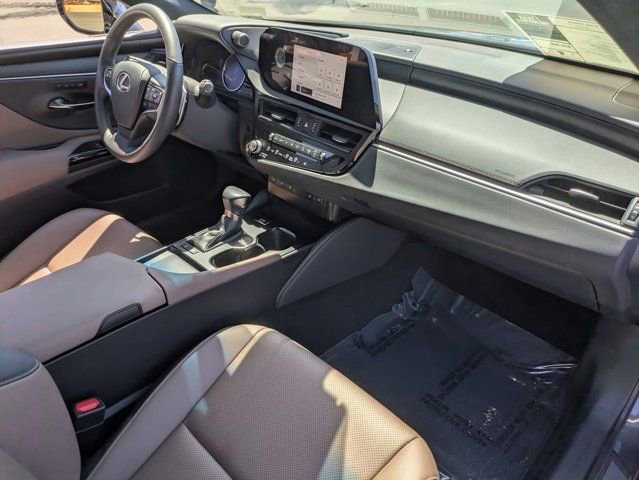 Used 2023 Lexus ES 300h w/ Premium Package FWD image 29
