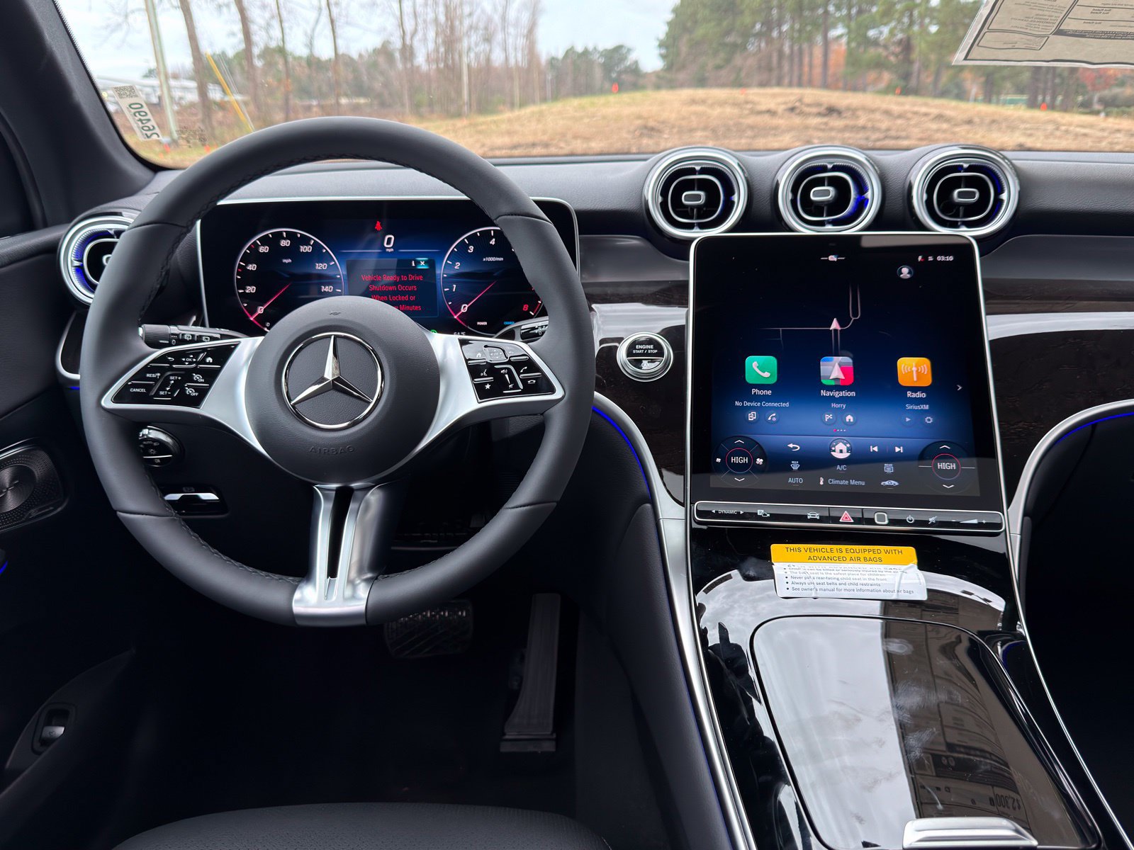 Used 2026 Mercedes-Benz GLC 300 image 3