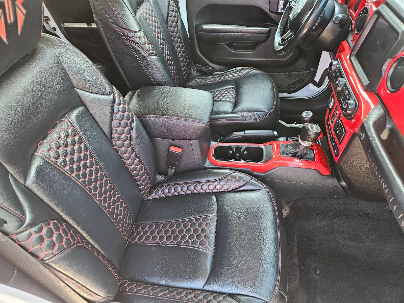 Used 2021 Jeep Wrangler Unlimited Sport AWD/4WD image 19