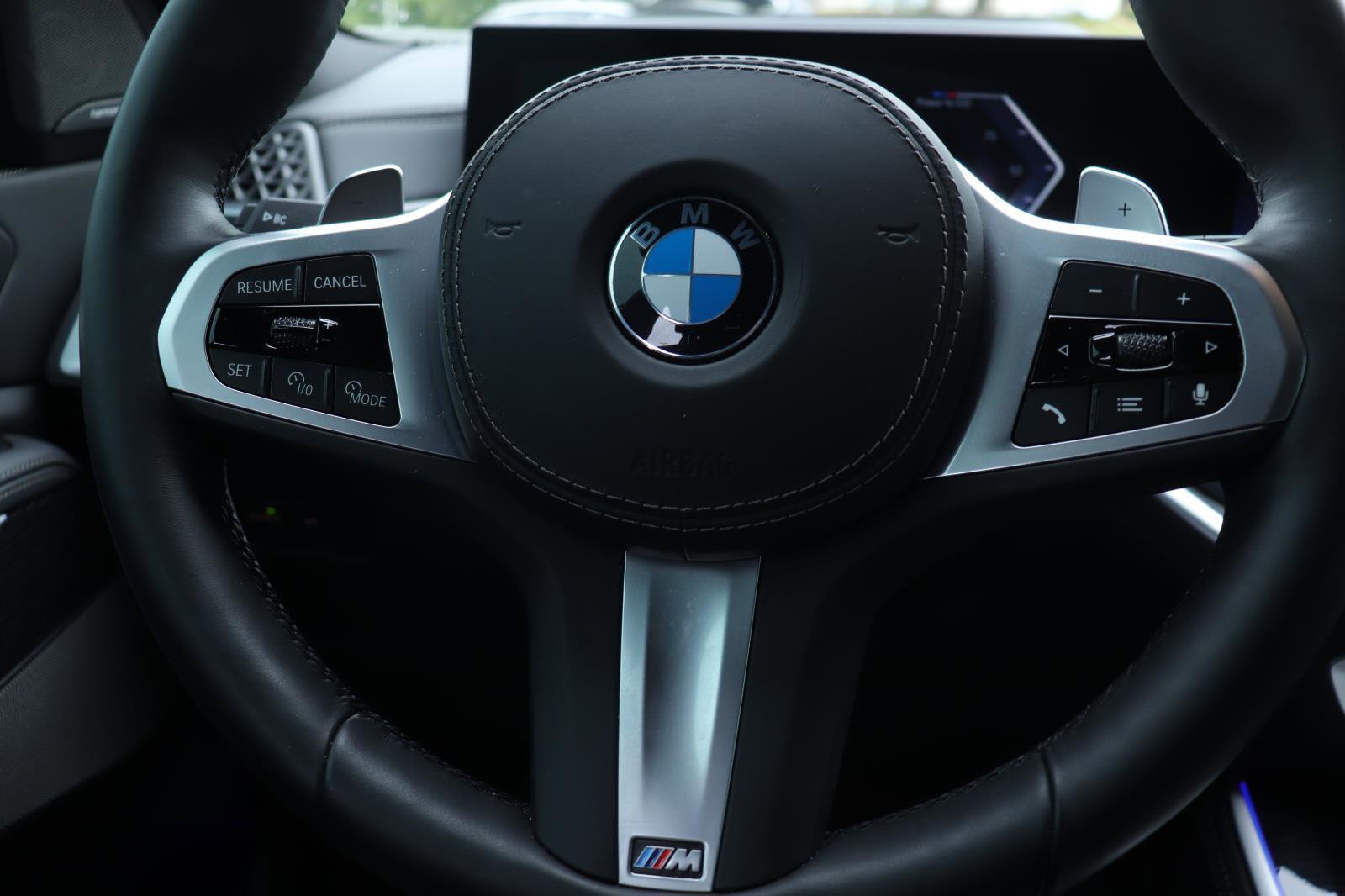 Used 2025 BMW X5 sDrive40i w/ M Sport Package RWD image 30