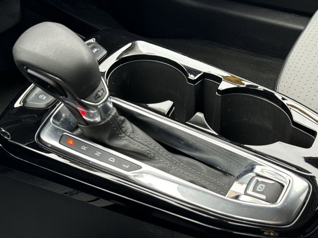 Used 2024 Chevrolet Trax LT image 21