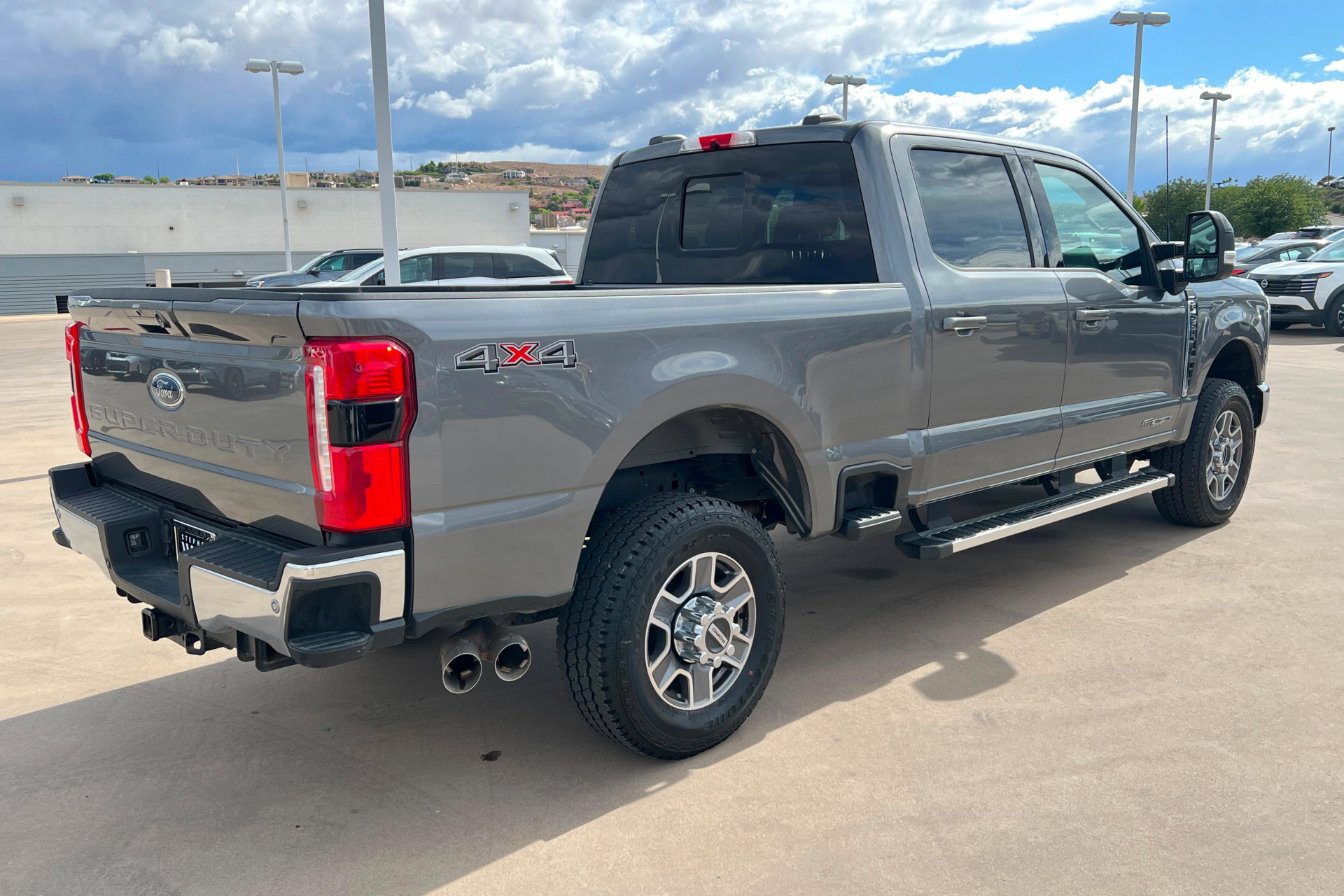 Used 2024 Ford F350 Lariat AWD/4WD image 6