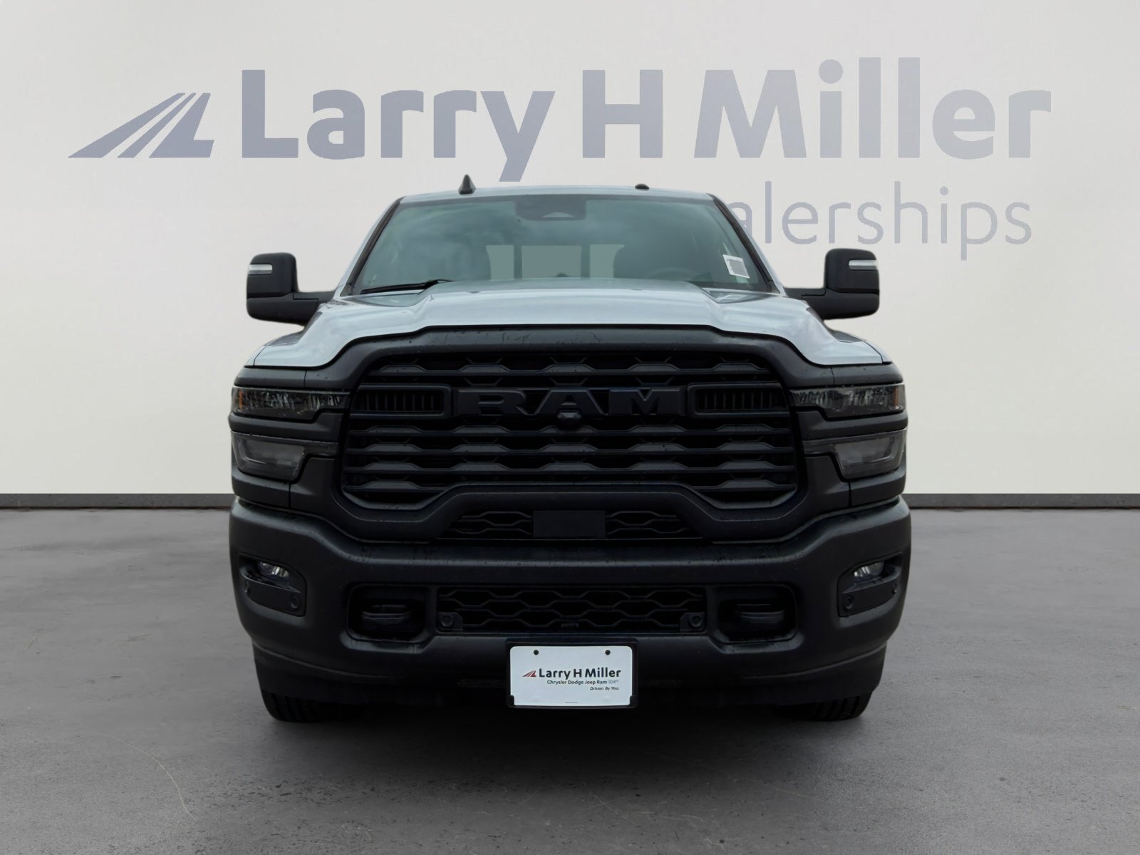 New 2026 RAM 2500 Tradesman AWD/4WD image 9