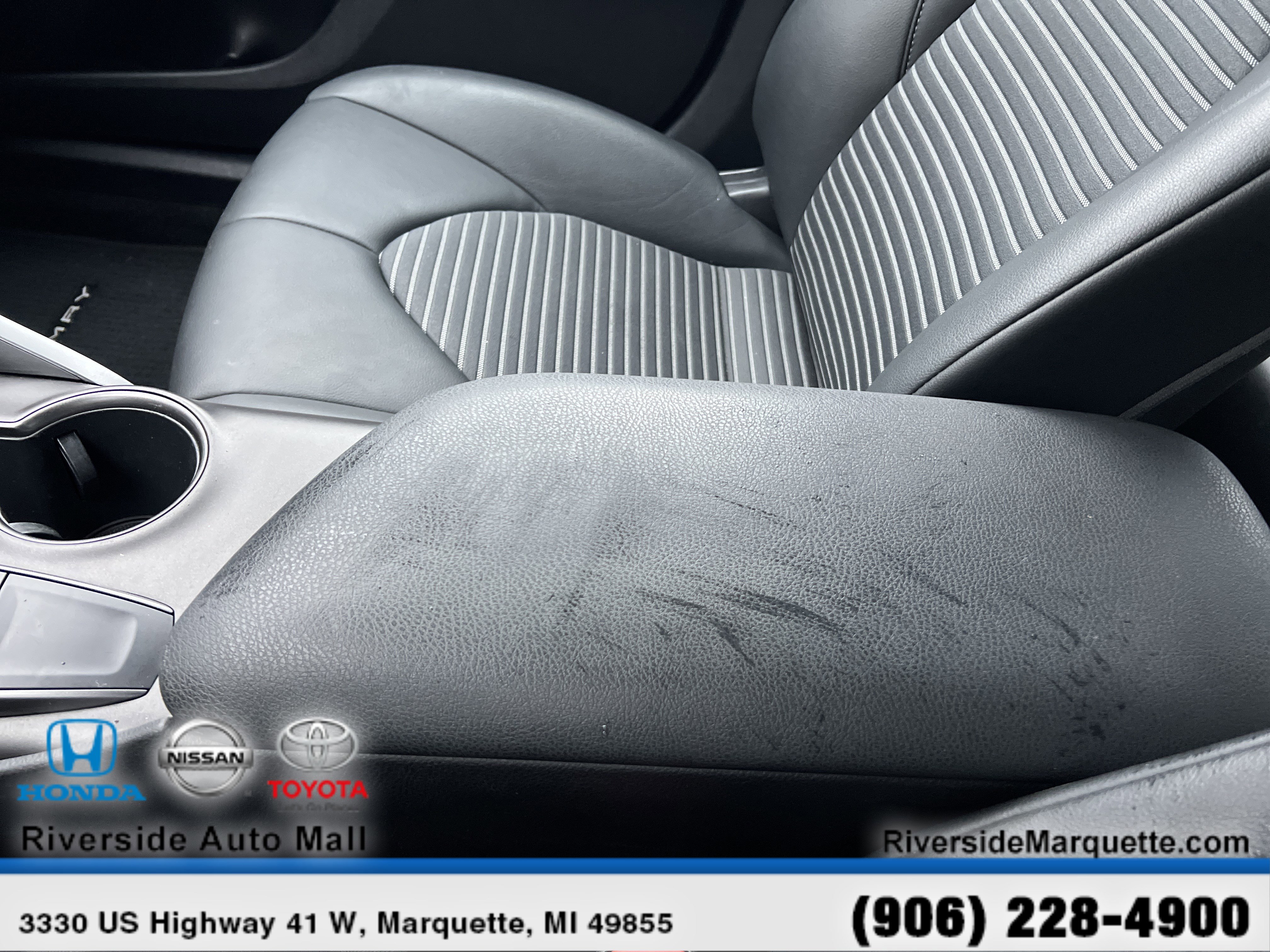 Used 2023 Toyota Camry SE image 20