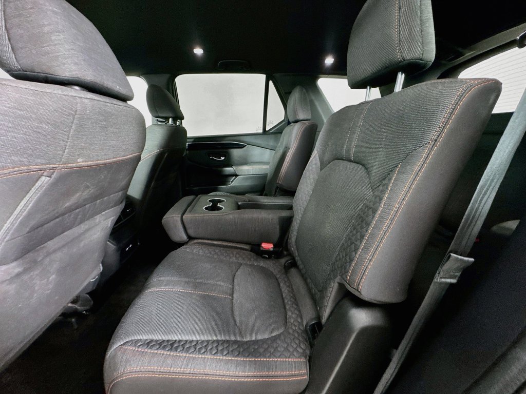 Used 2023 Honda Pilot Sport image 29