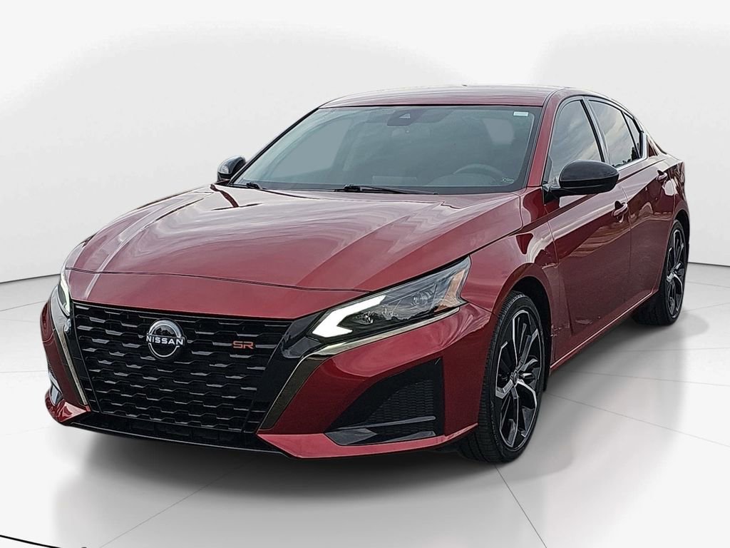 Used 2023 Nissan Altima 2.5 SR FWD image 11