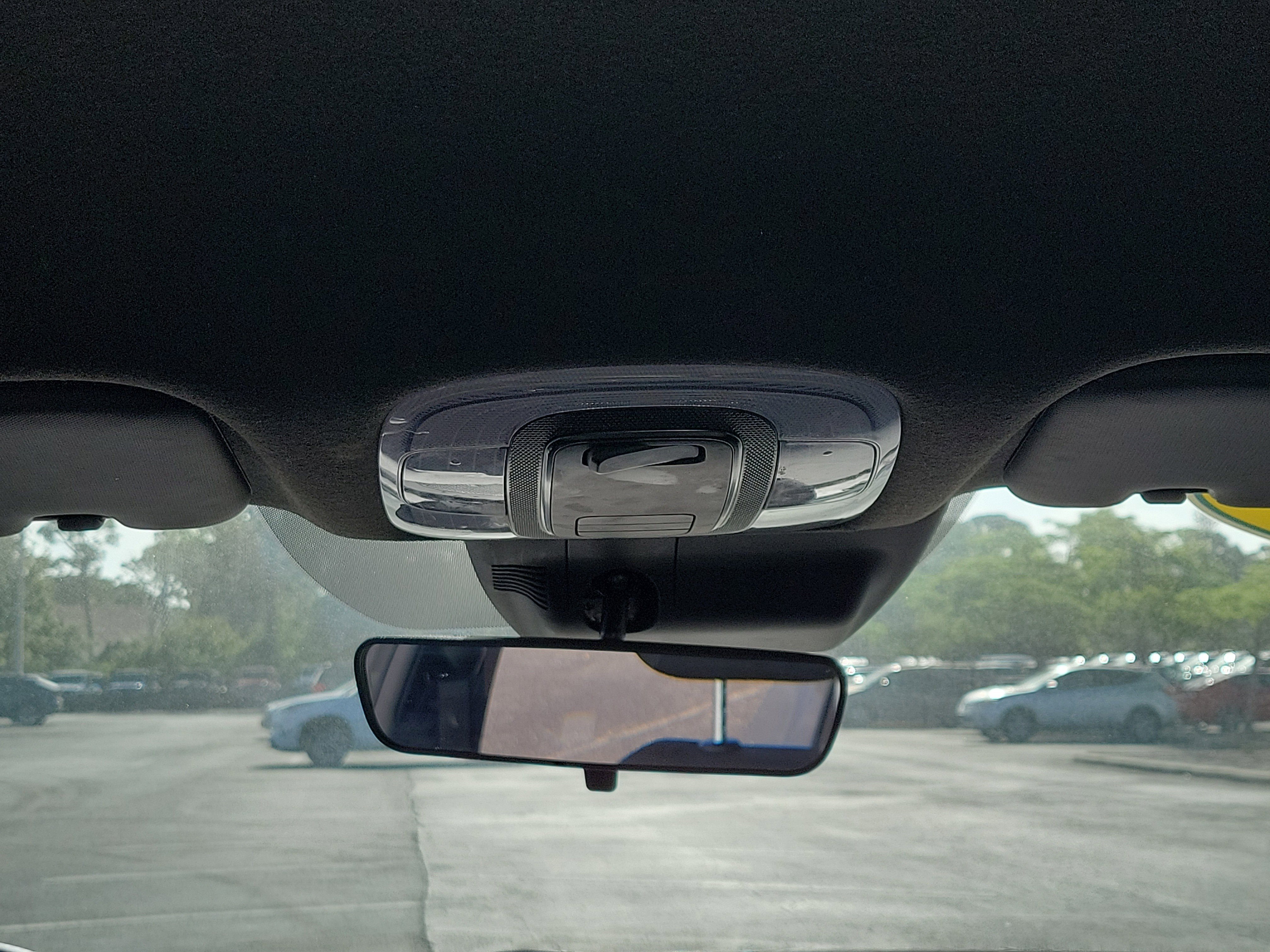 Used 2025 Hyundai Elantra Sport image 19