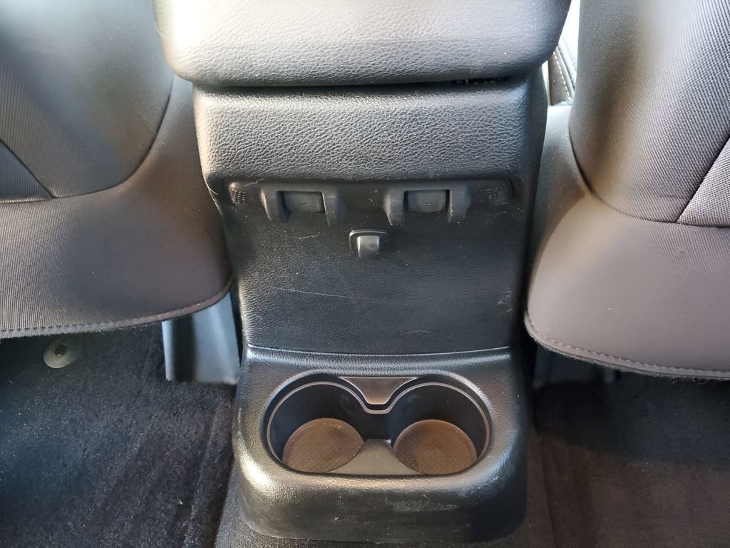 Used 2018 Jeep Wrangler Unlimited Sahara image 21