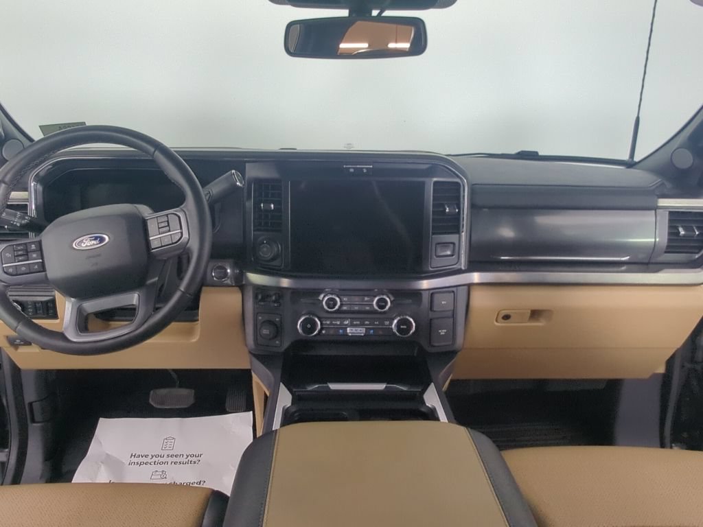 Certified 2025 Ford F450 Lariat w/ Lariat Ultimate Package AWD/4WD image 32