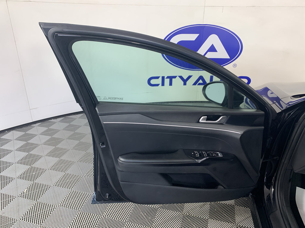 Used 2023 Kia K5 LXS FWD image 13