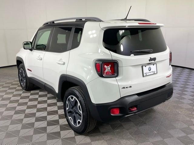 Used 2015 Jeep Renegade Trailhawk w/ Premium Leather Group image 4