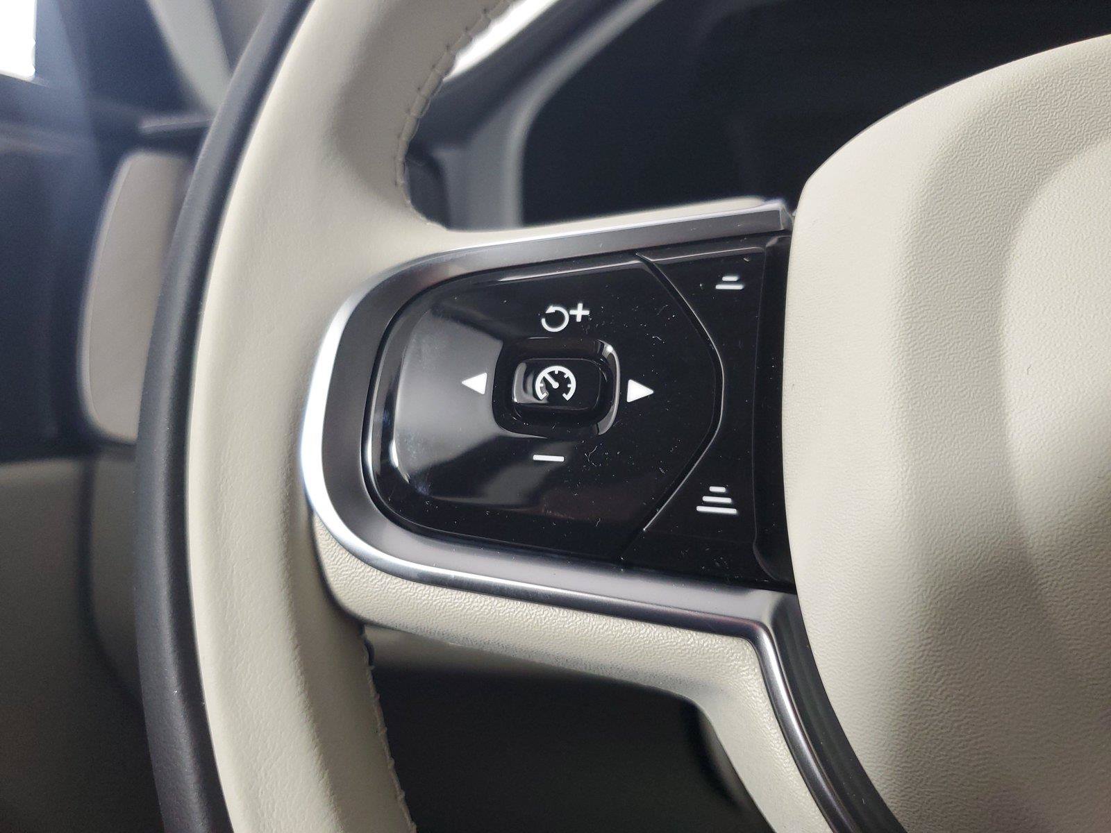 New 2026 Volvo XC60 T8 Ultra w/ Protection Package Premier AWD/4WD image 25