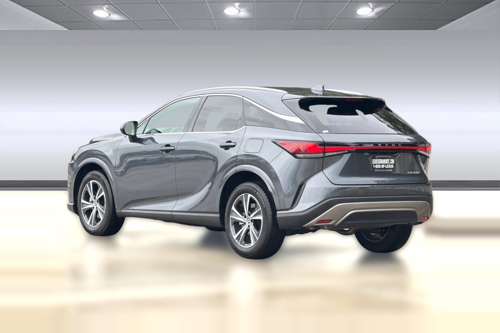 Certified 2025 Lexus RX 350 FWD w/ Technology Package image 3