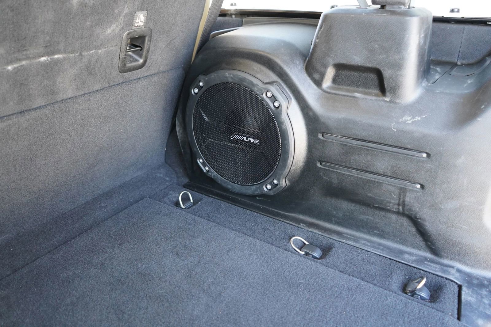 Used 2018 Jeep Wrangler Unlimited Rubicon image 17